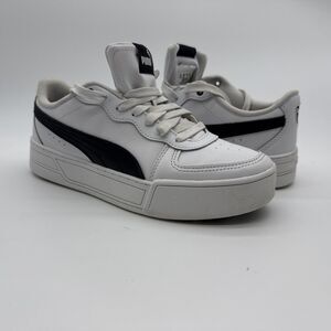 Size 7 - Puma Skye White Black W